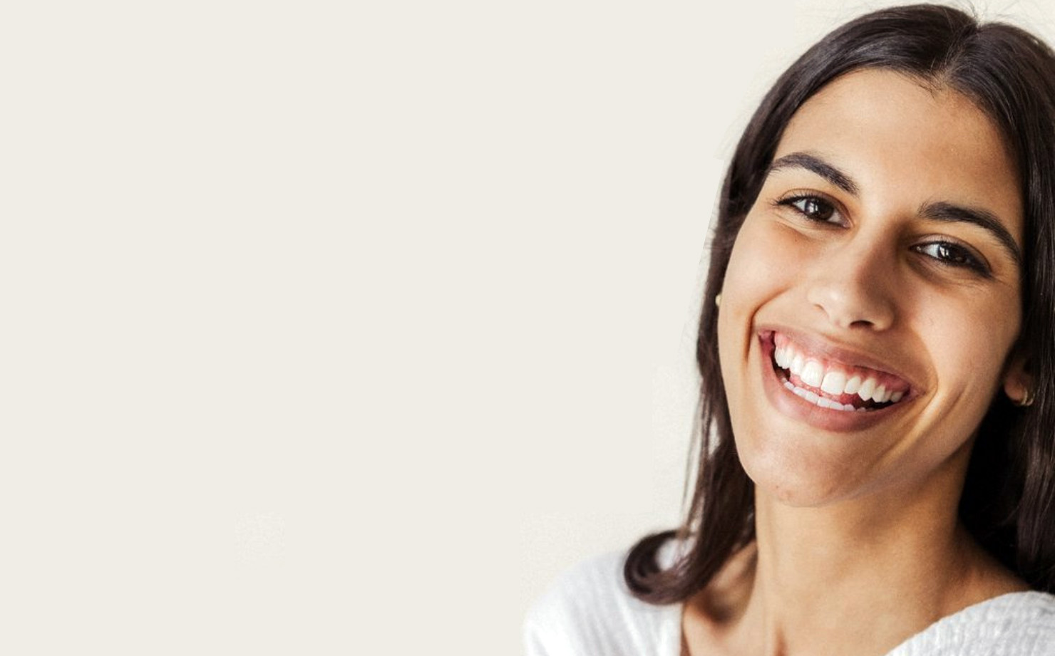 teeth-whitening woman smiling with white teeth